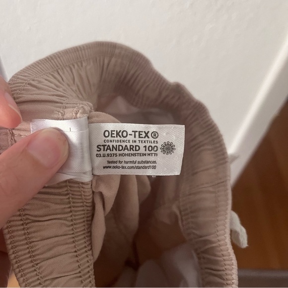 Hanna Andersson Tan Drawstring Shorts Size 100cm - Picture 6 of 6